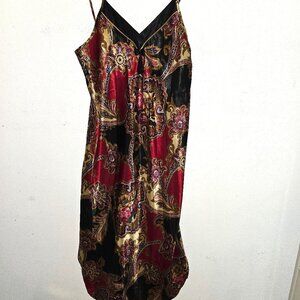 California Dynasty Vintage Satin Robe and Negligé Set Size M